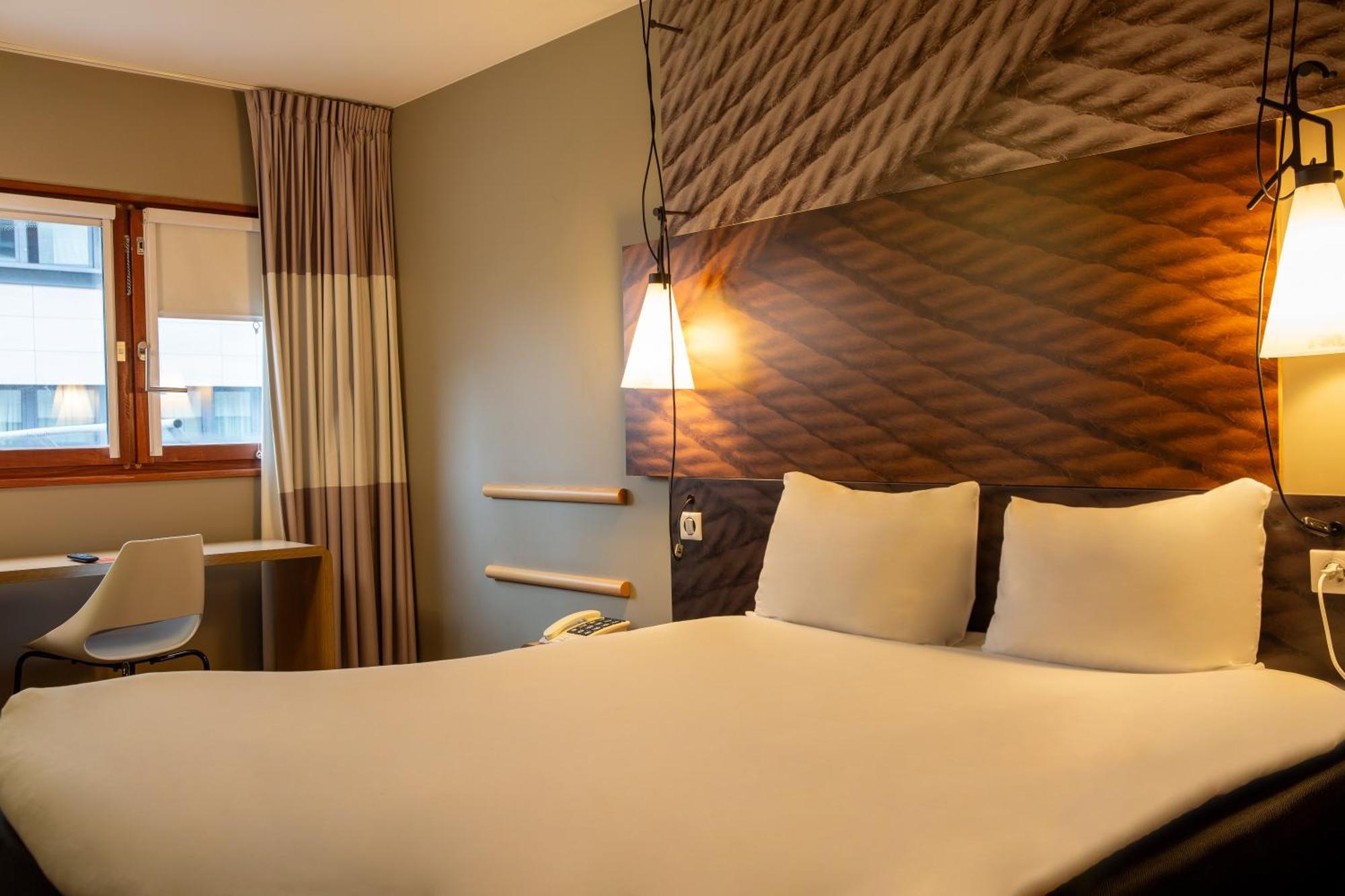 Ibis Bercy Village París